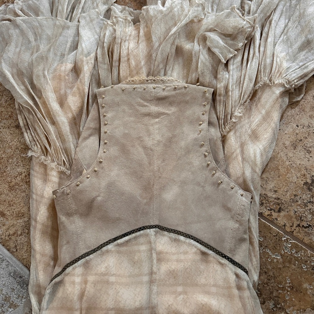 June Beige Button Up Bodice Layered High Low Ruffled 100% Leather Silk Dress - 4 - Picture 6 of 7